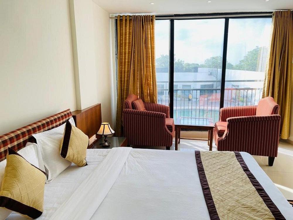 Om Sanctuary Resort By Pinks Hospitality Rupāwati Buitenkant foto