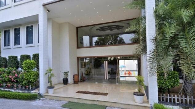 Om Sanctuary Resort By Pinks Hospitality Rupāwati Buitenkant foto